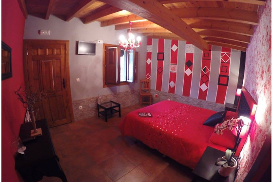 POSADA LLOSA DE IBIO - photo 1