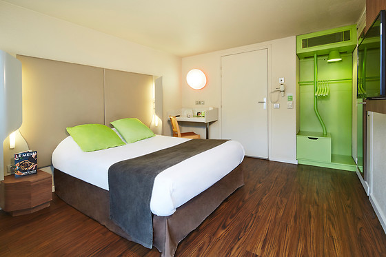 Hotel Campanile Epône - photo 1