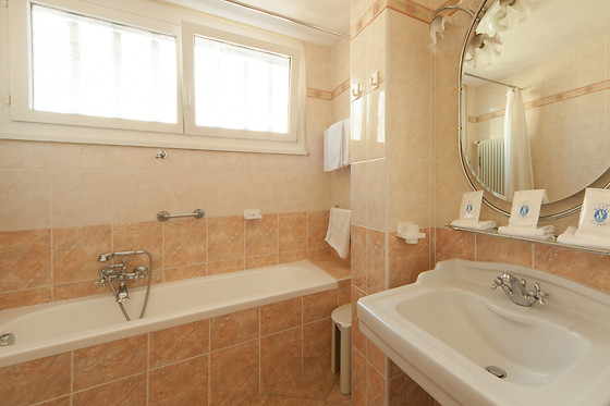 Hotel Nassa Garni - photo 1