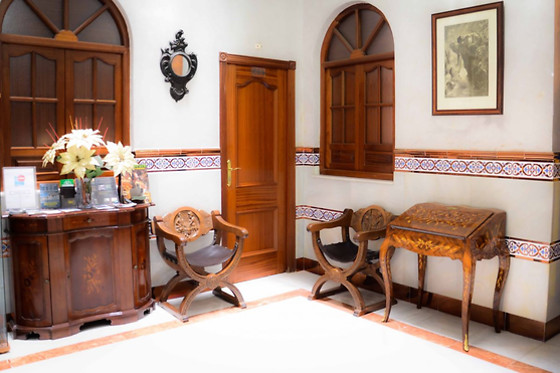 HOSTAL ROMA - photo 3