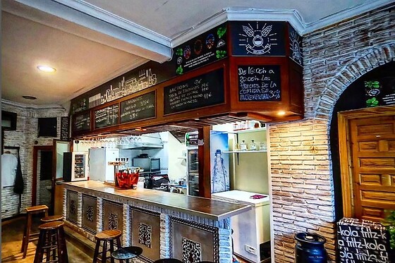 VINOS O BEER/ TAPROOM DE VAMOS A BEER/ QUE PASA MAJA! - photo 11