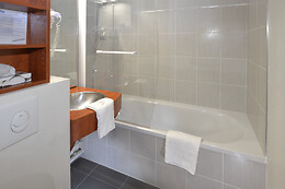 Brit Hotel Orléans St Jean de Braye - L'Antarès
