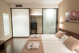 HOTEL ARVA ABAD SAN ANTONIO
