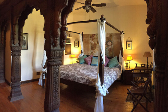 OLD ENGLAND HOUSE - photo 1