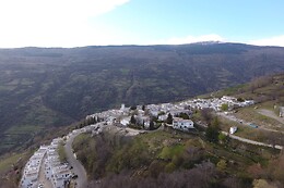 APARTAMENTOS VISTA VELETA