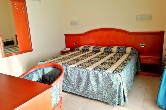 Hotel Concorde - photo 1