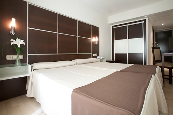 HOTEL LOS GIRASOLES I - photo 0