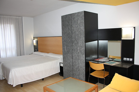 FARANDA EXPRESS PATHOS GIJON - photo 1