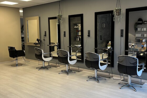 Salon Mic - photo 0