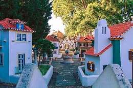 PORTUGAL DOS PEQUENITOS