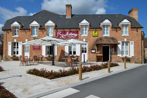 Auberge du Cheval Blanc (YVOY LE MARRON) - photo 0