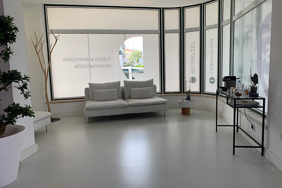 LA`SKIN POMBAL - photo 2
