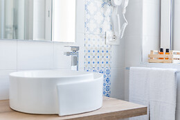 Keramos Luxury Rooms