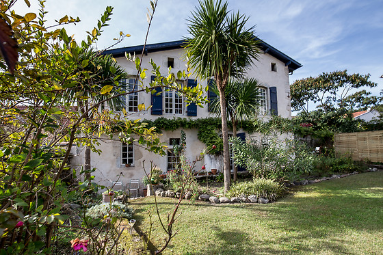Aroha - photo 0