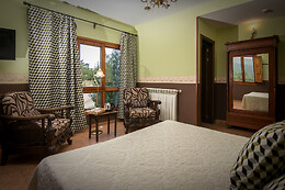 HOTEL VILLA DE VINUESA Y HOTEL REMANSO