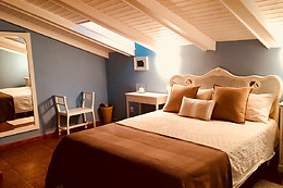 HOTEL RURAL CURIA