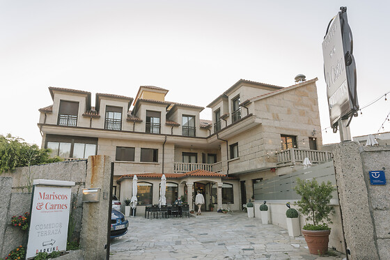 HOTEL O CASTRO - photo 12