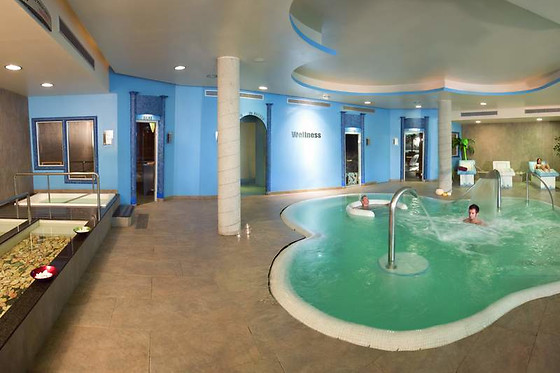 BERGA RESORT - photo 0